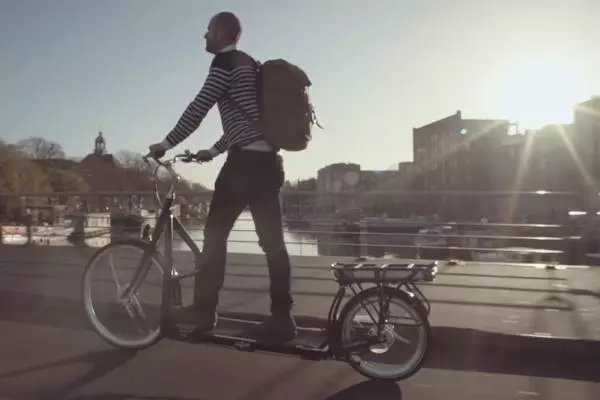 完爆摩拜、ofo？這個(gè)荷蘭大叔發(fā)明的“走路自行車(chē)”，刷爆國(guó)外