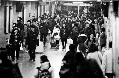 春節(jié)返京，首都各地陸續(xù)上演大片，有你的角色么？