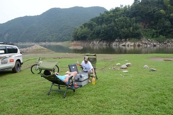 秒殺瑞士軍刀！中國“工兵鏟”霸道走紅世界！