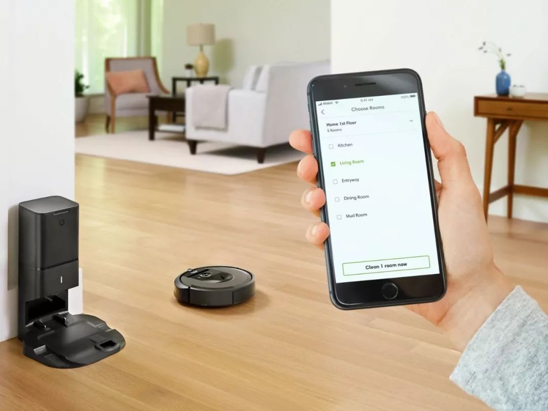 “iRobot Roomba i7 +”掃地機器人專利分析