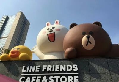 LINE FRIENDS大撤退，表情包IP的“老本”可不好啃